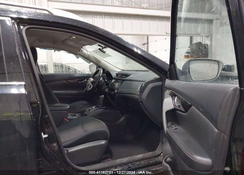 2018 NISSAN ROGUE S VIN: 5N1AT2MVXJC842613