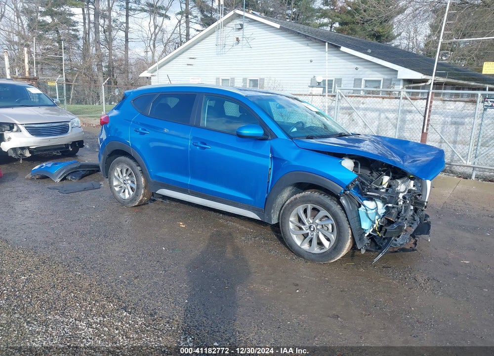 2017 HYUNDAI TUCSON SE VIN: KM8J3CA49HU414036