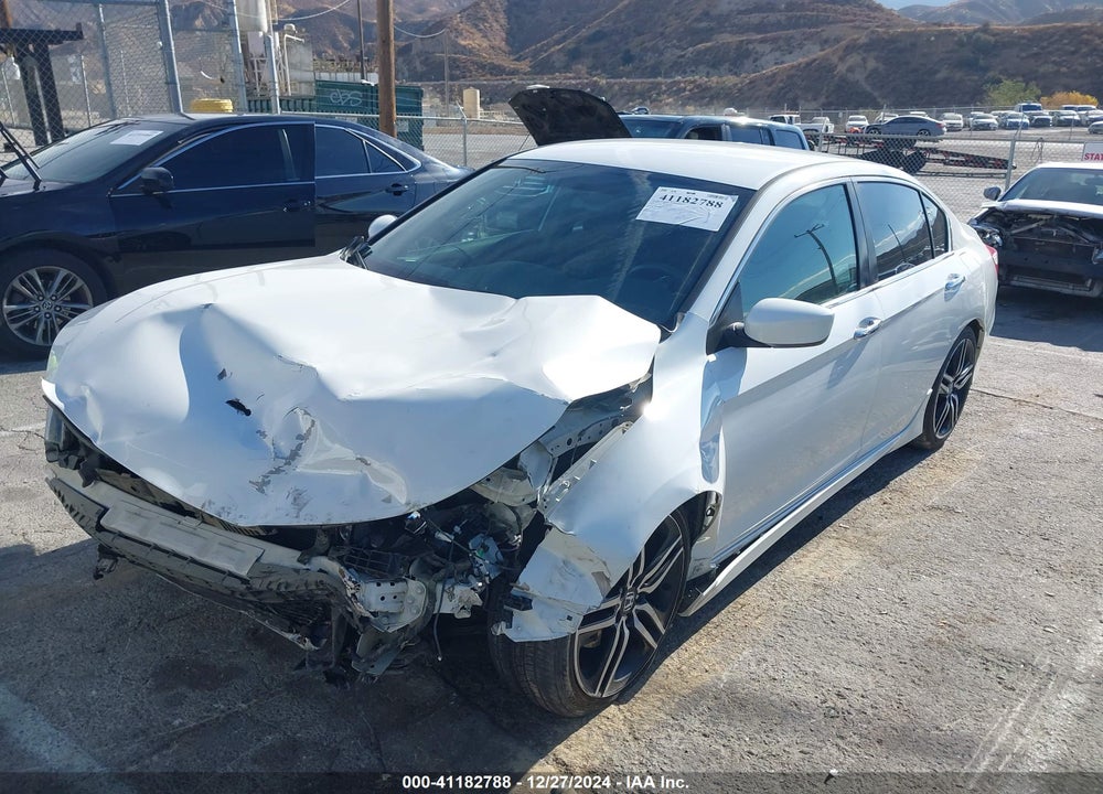2017 HONDA ACCORD VIN: 1HGCR2F5XHA305787