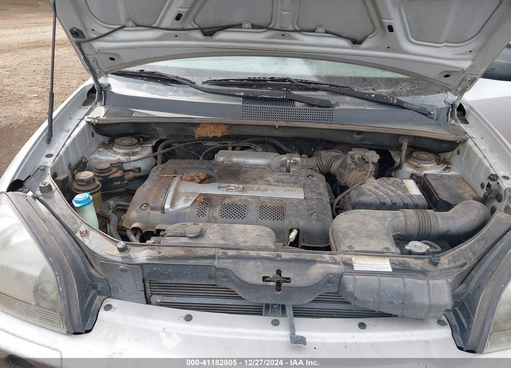 2005 HYUNDAI TUCSON GL VIN: KM8JM12B05U119448