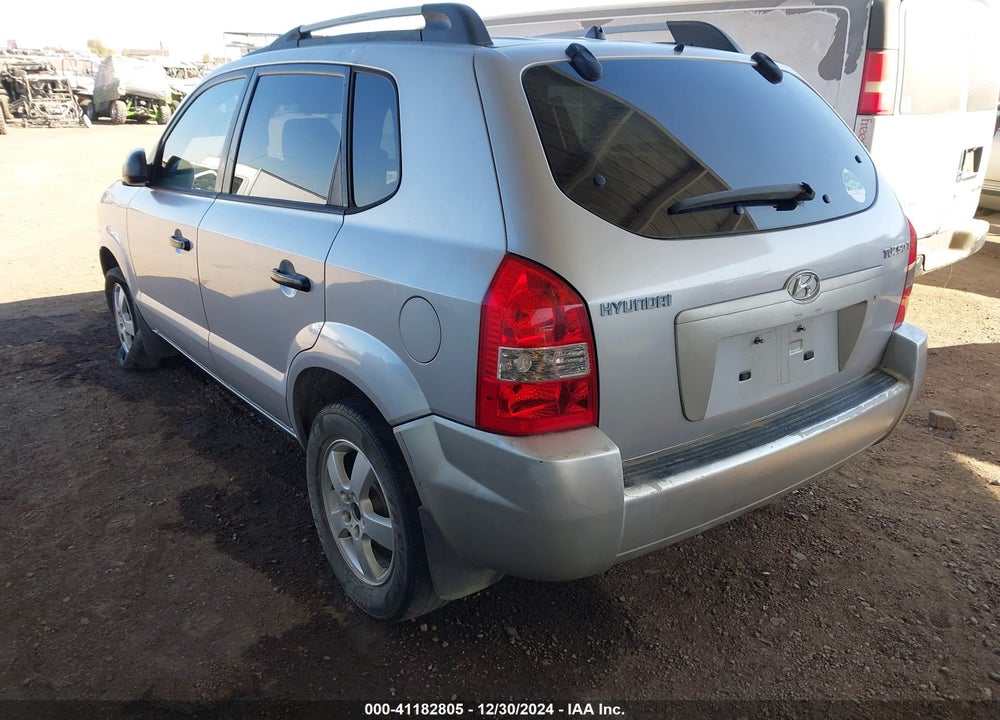 2005 HYUNDAI TUCSON GL VIN: KM8JM12B05U119448
