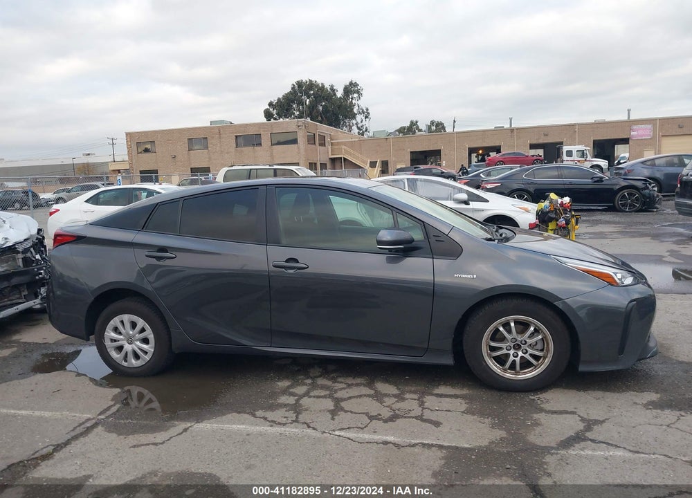 2020 TOYOTA PRIUS VIN: JTDKARFU5L3116821