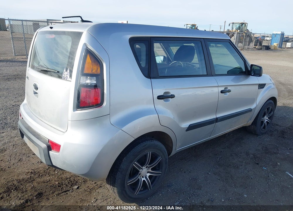 2011 KIA SOUL VIN: KNDJT2A14B7311469