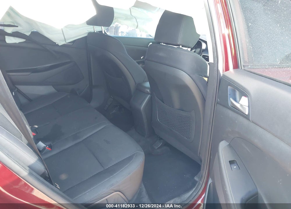2019 HYUNDAI TUCSON VIN: KM8J3CA40KU037085
