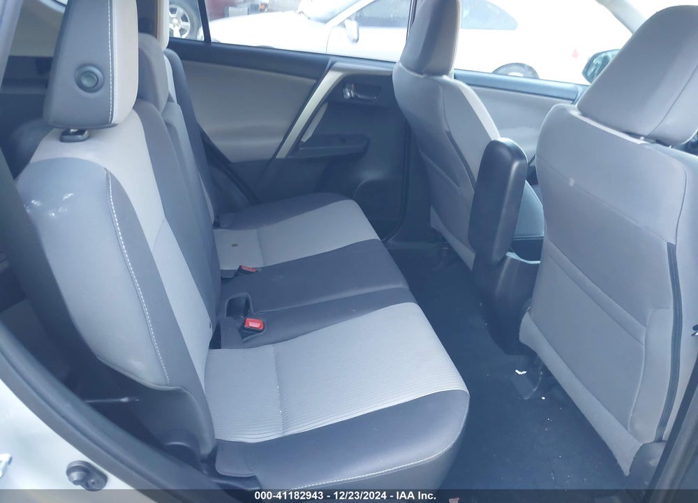 2014 TOYOTA RAV4 XLE VIN: 2T3WFREVXEW083473