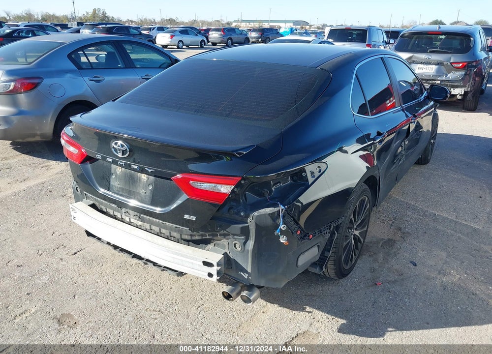 2018 TOYOTA CAMRY VIN: 4T1B11HK5JU098160