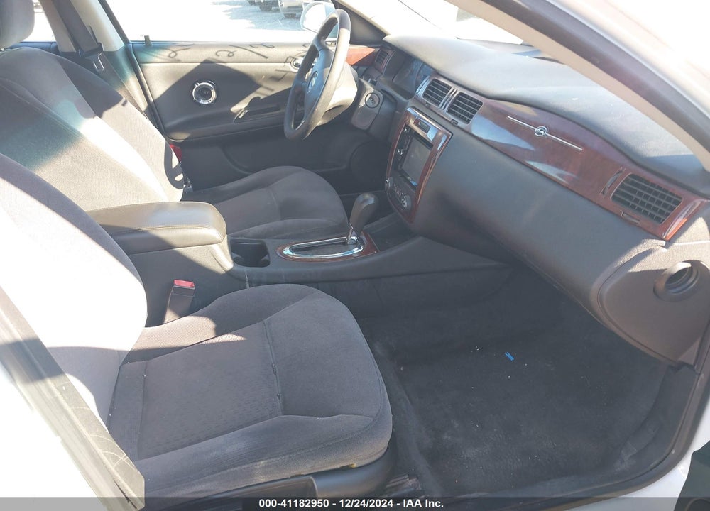 2010 CHEVROLET IMPALA LS VIN: 2G1WA5EK4A1114712