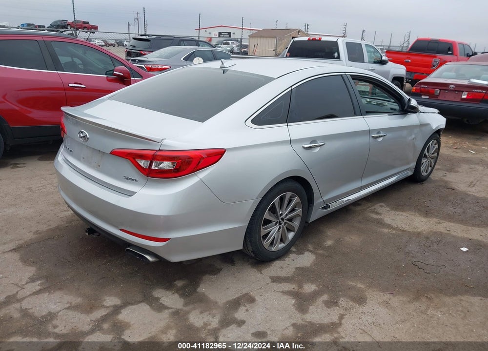 2015 HYUNDAI SONATA VIN: 5NPE34AF9FH217288
