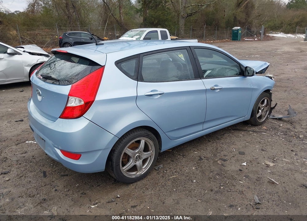 2013 HYUNDAI ACCENT SE VIN: KMHCU5AE5DU087882