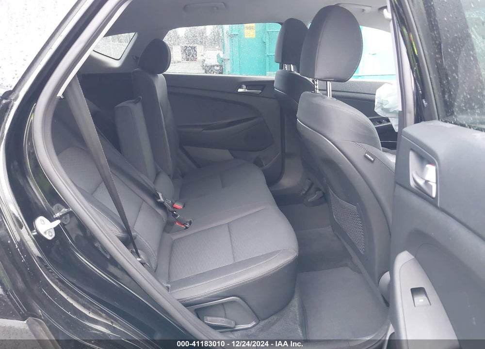 2019 HYUNDAI TUCSON VIN: KM8J2CA49KU060237