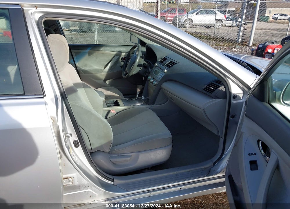2009 TOYOTA CAMRY LE VIN: 4T4BE46K39R101132