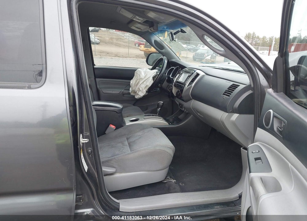 2014 TOYOTA TACOMA DOUBLE CAB VIN: 3TMLU4EN1EM144061