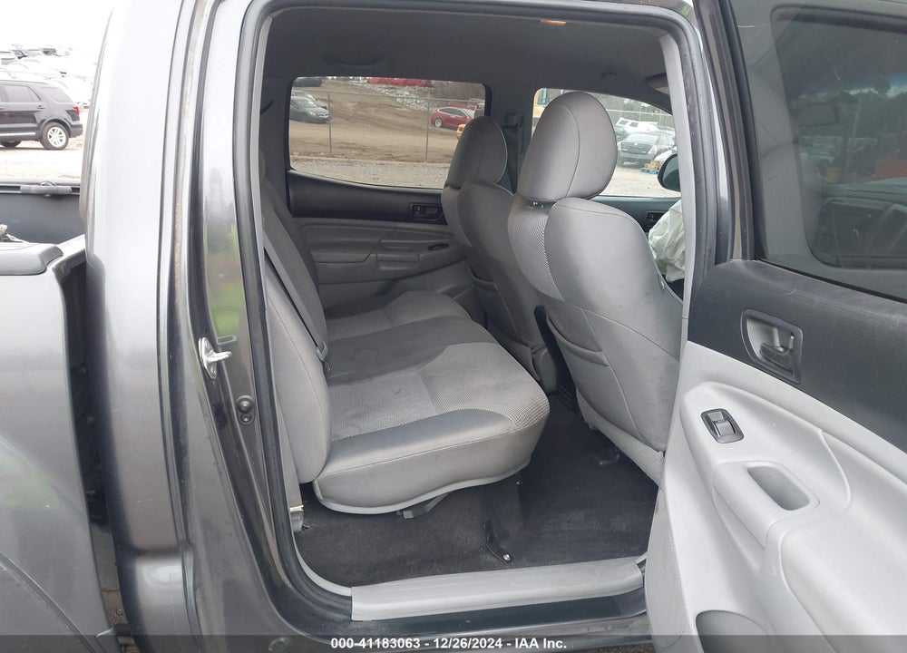 2014 TOYOTA TACOMA DOUBLE CAB VIN: 3TMLU4EN1EM144061