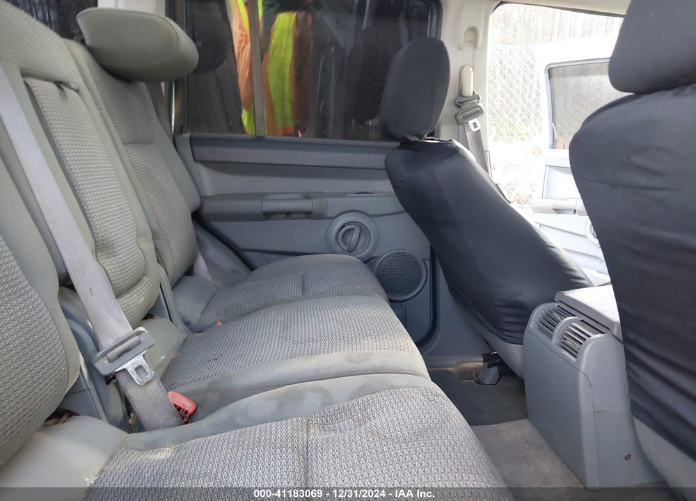 2006 JEEP COMMANDER VIN: 1J8HG48K56C207415