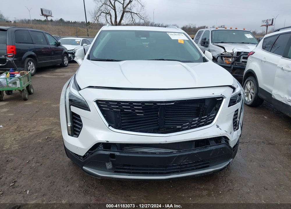 2022 CADILLAC XT4 FWD PREMIUM LUXURY VIN: 1GYFZCR42NF124440