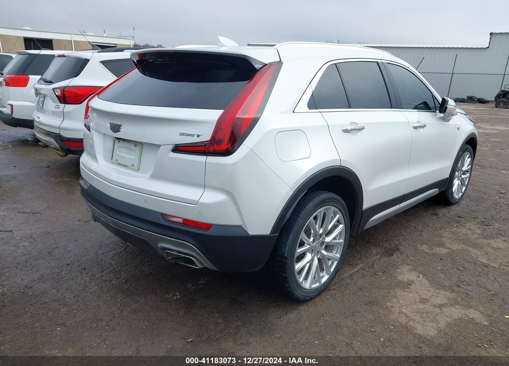 2022 CADILLAC XT4 FWD PREMIUM LUXURY VIN: 1GYFZCR42NF124440