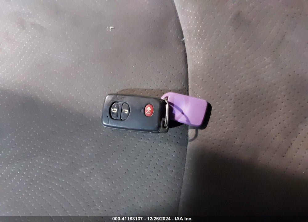 2014 TOYOTA PRIUS VIN: JTDKN3DU1E1754924