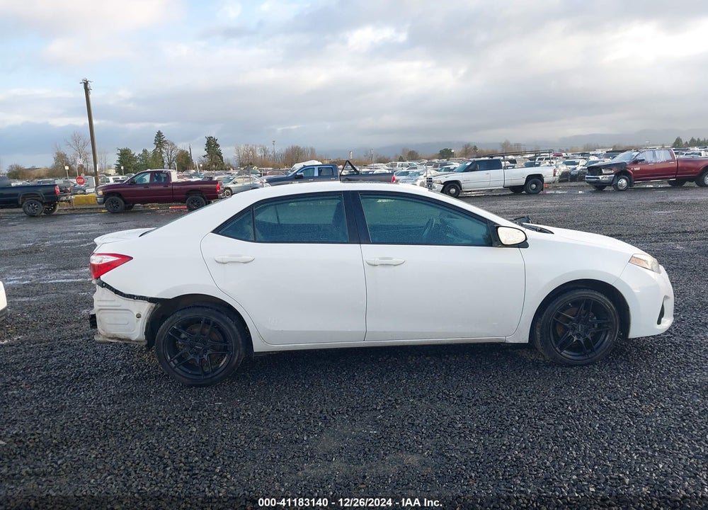 2015 TOYOTA COROLLA VIN: 5YFBURHE1FP311100