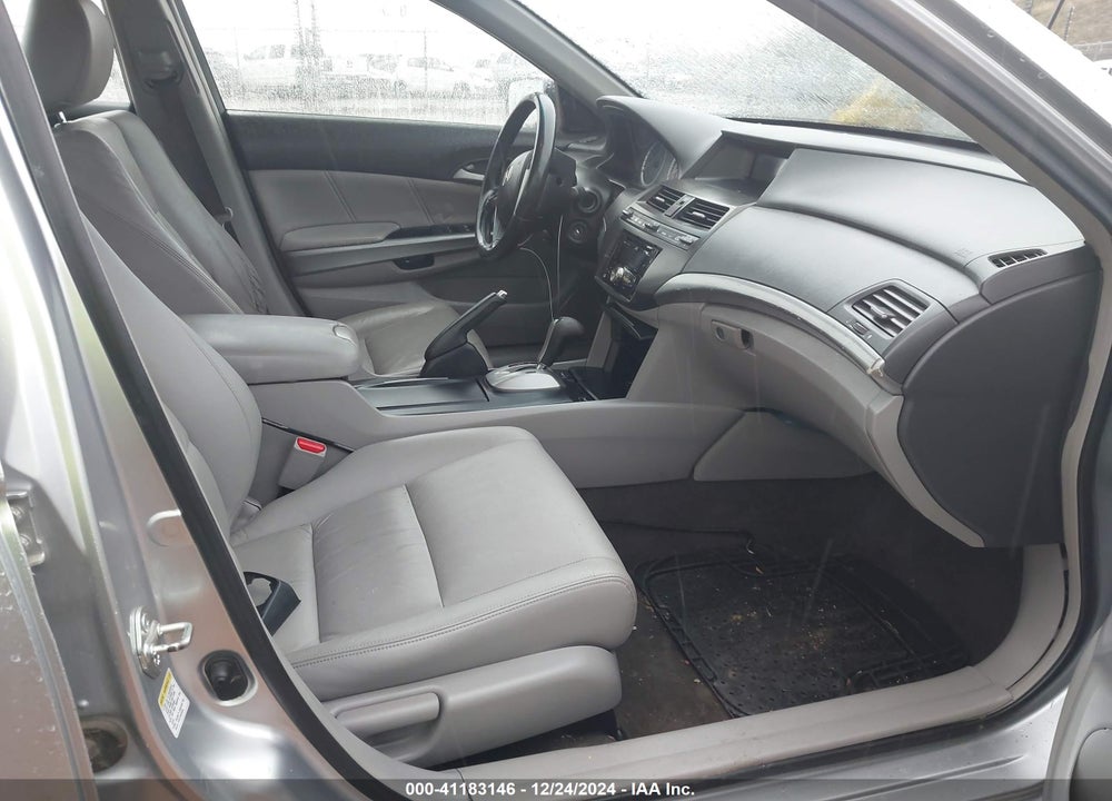 2008 HONDA ACCORD 2.4 EX-L VIN: JHMCP26858C067199