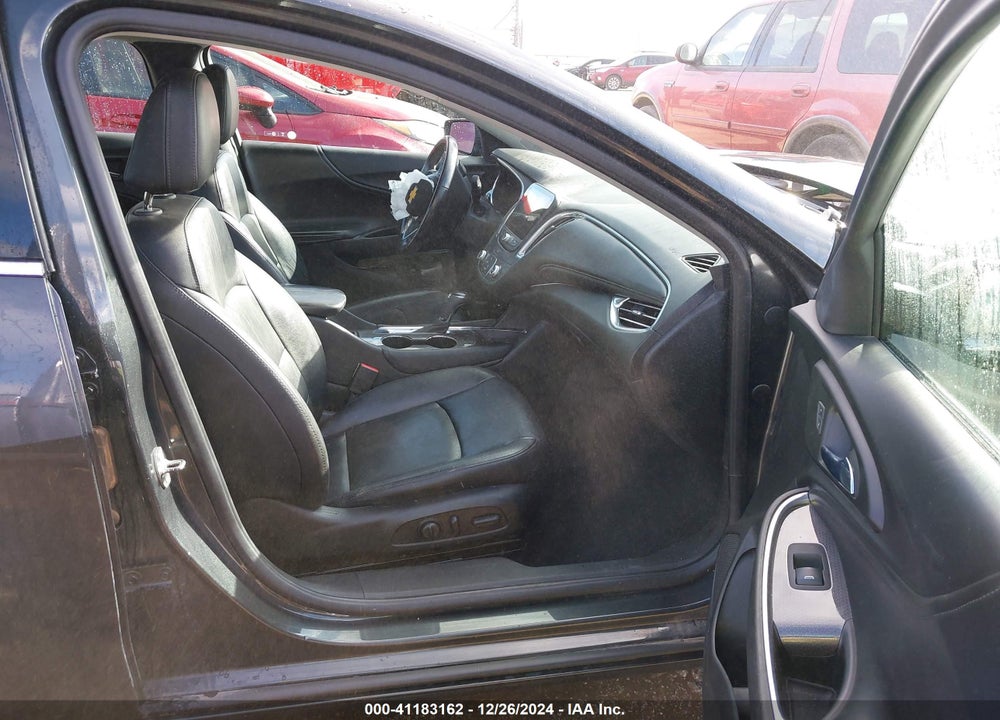 2018 CHEVROLET MALIBU VIN: 1G1ZD5ST8JF170789