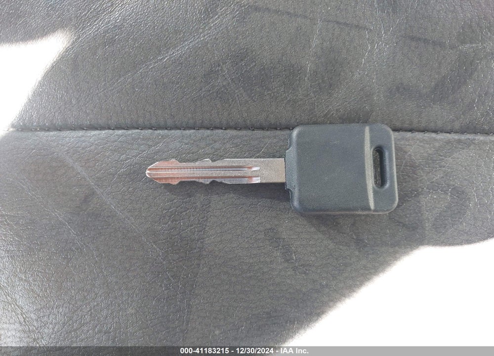 2004 NISSAN TITAN LE VIN: 1N6AA06B84N521791