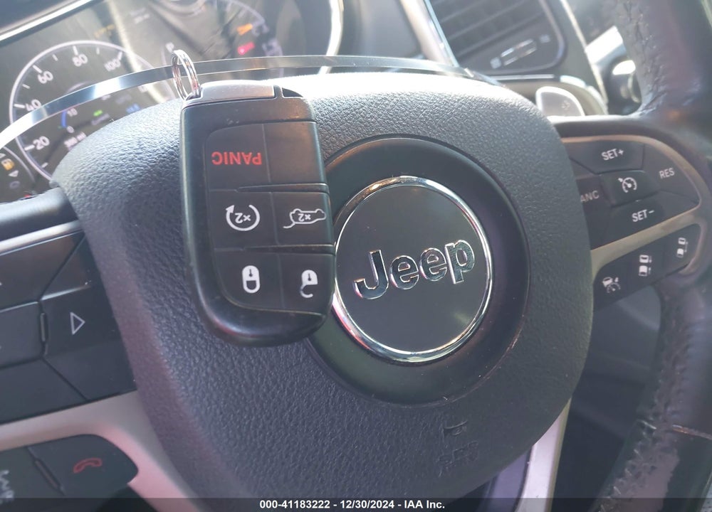 2014 JEEP GRAND CHEROKEE OVERLAND VIN: 1C4RJFCT3EC162465