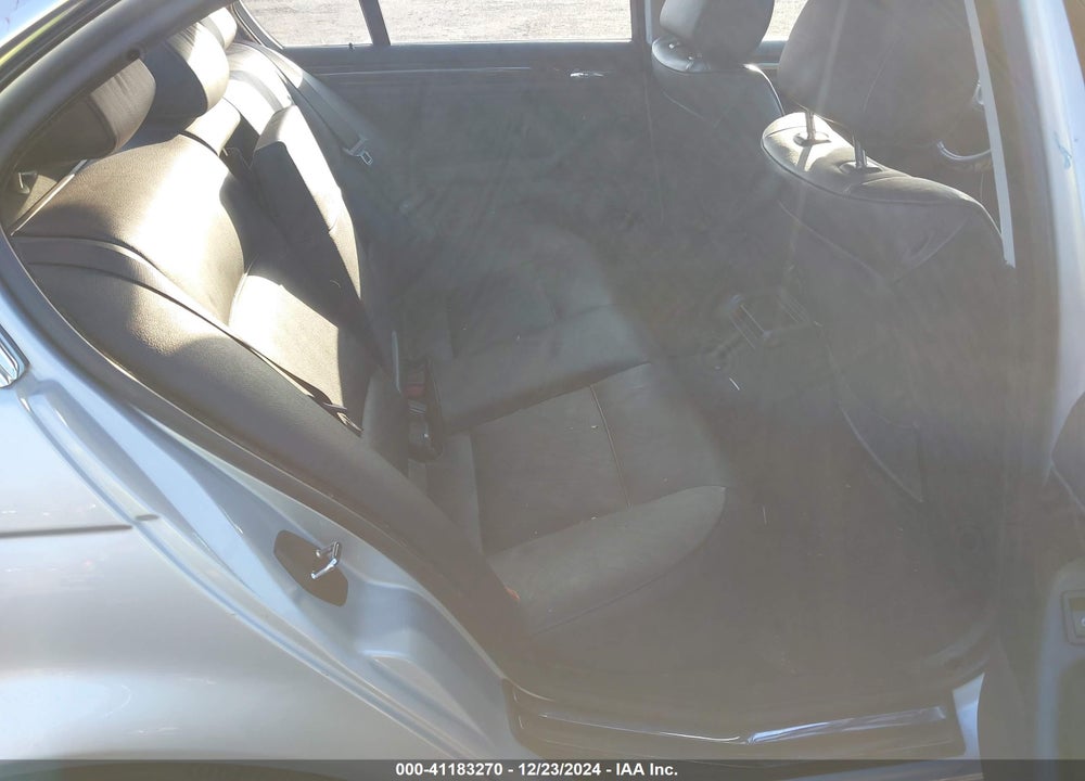 2003 BMW 330I VIN: WBAEV53453KM32690