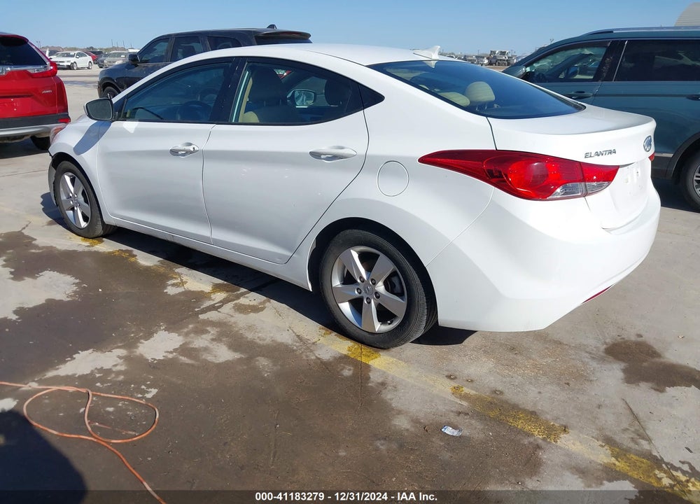 2013 HYUNDAI ELANTRA VIN: 5NPDH4AE9DH166599