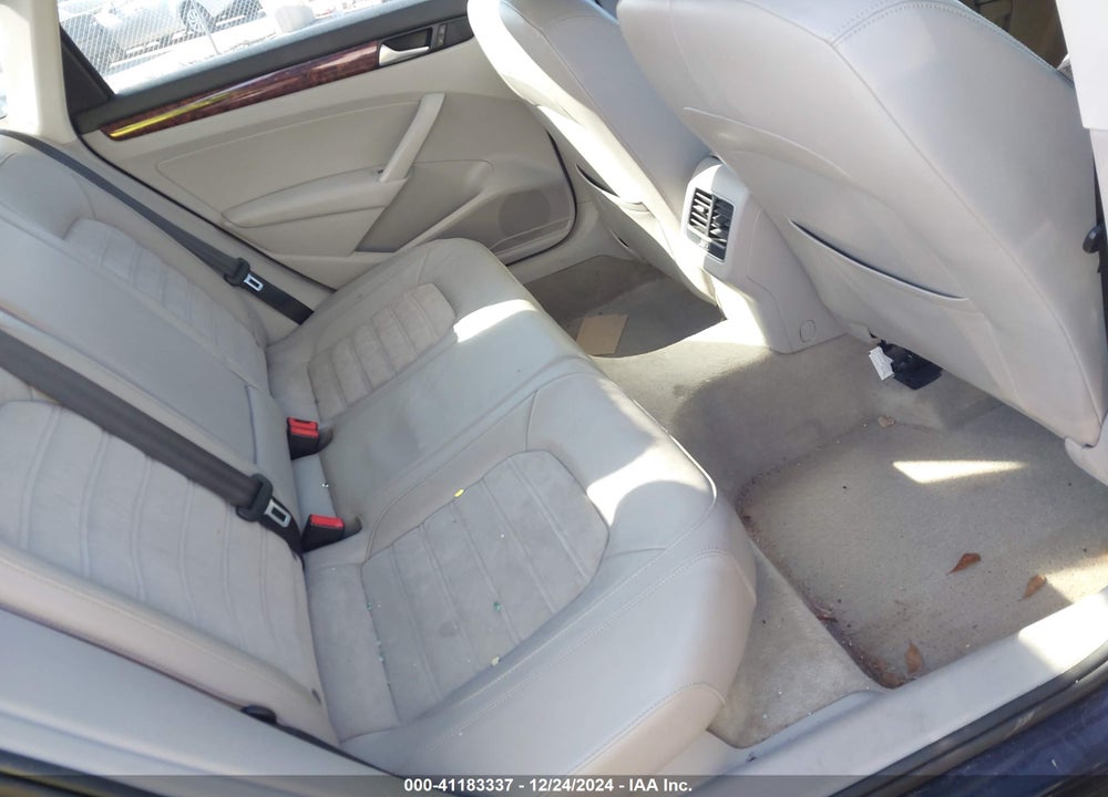 2013 VOLKSWAGEN PASSAT 2.0L TDI SEL PREMIUM VIN: 1VWCN7A36DC006659