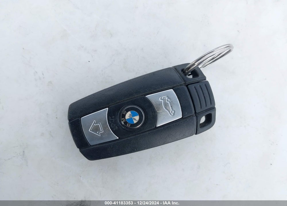 2011 BMW 328I VIN: WBAKE5C52BE429853