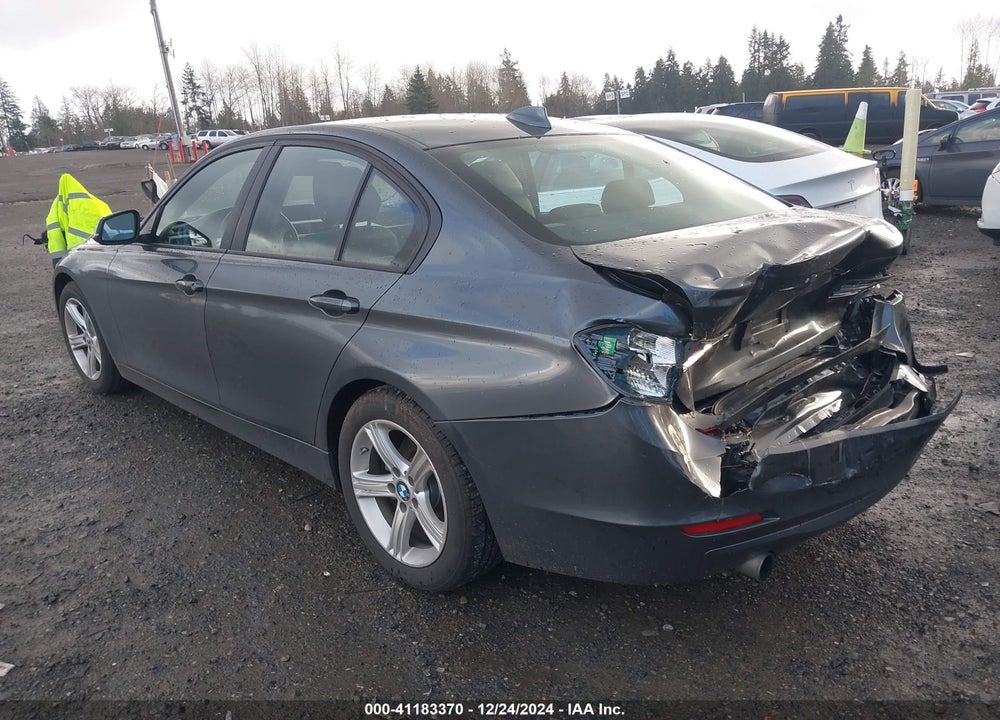 2013 BMW 320I VIN: WBA3B1C59DK129978
