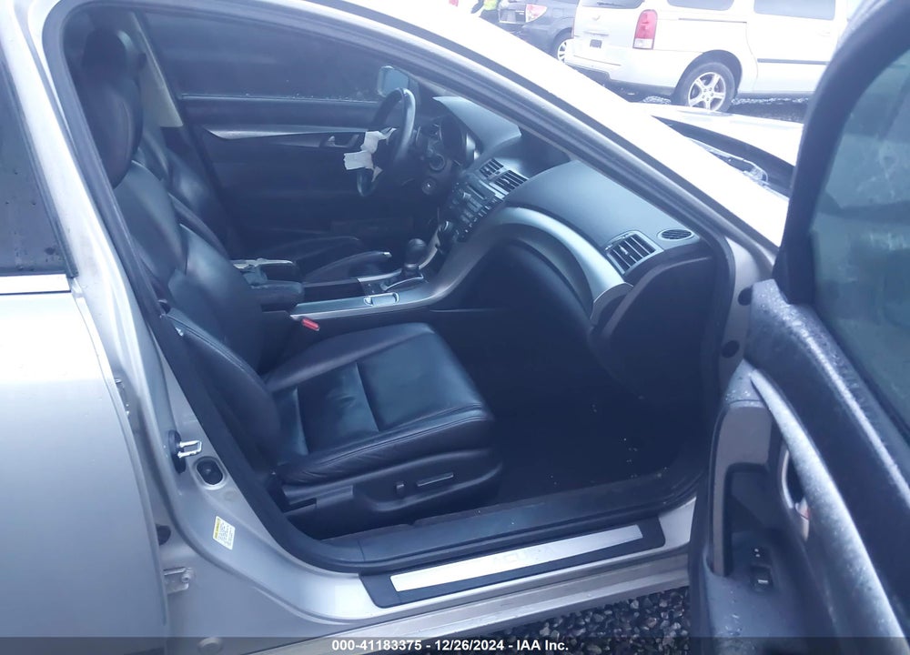 2009 ACURA TL VIN: 19UUA862X9A021968