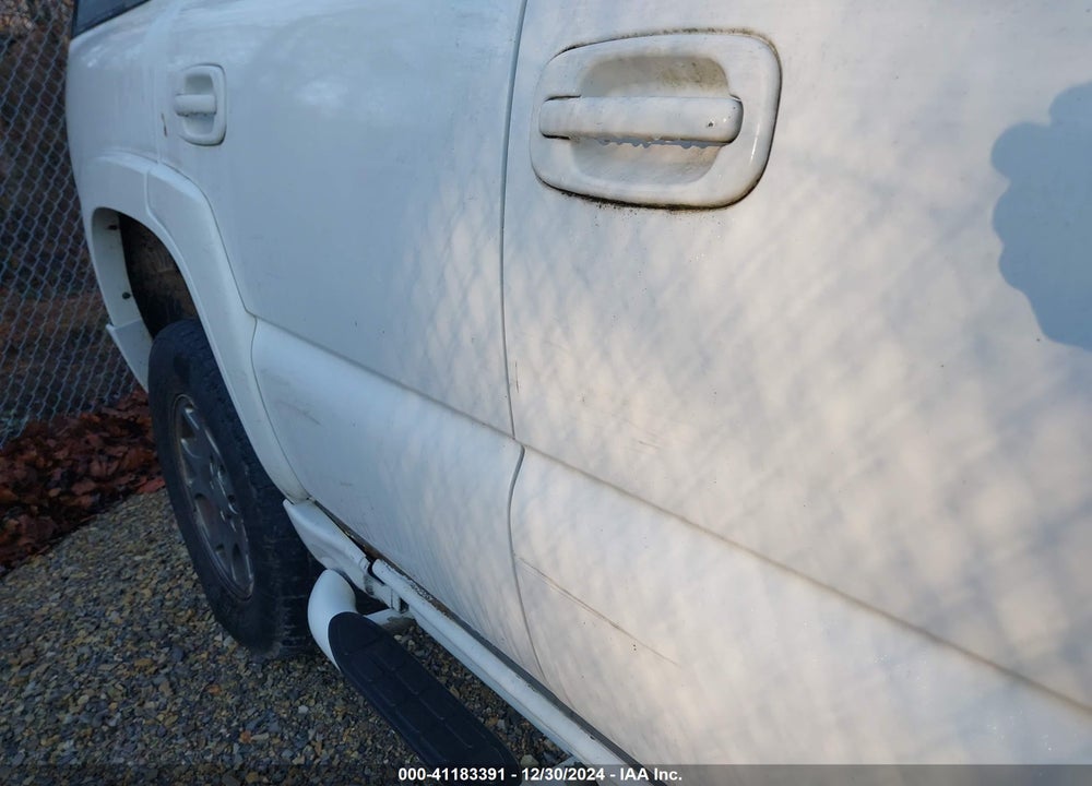 2004 CHEVROLET TAHOE Z71 VIN: 1GNEK13Z04R174093