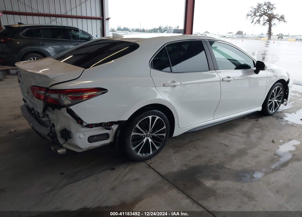 2019 TOYOTA CAMRY SE VIN: 4T1B11HK3KU845028