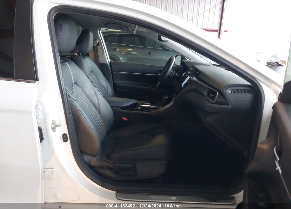 2019 TOYOTA CAMRY SE VIN: 4T1B11HK3KU845028