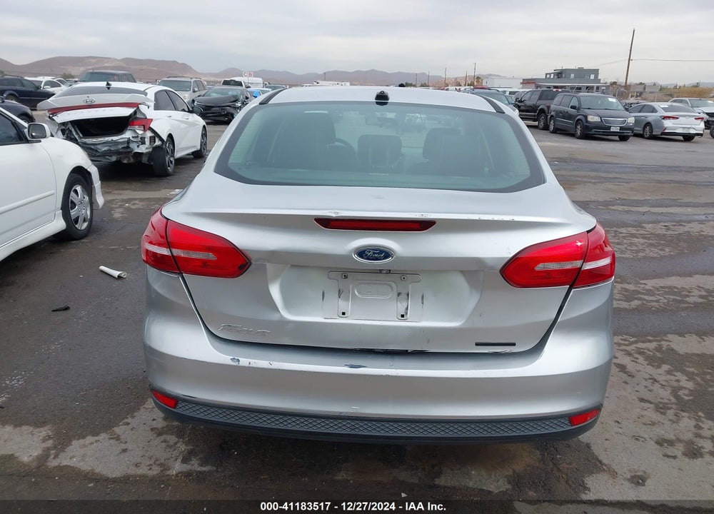 2016 FORD FOCUS VIN: 1FADP3E26GL360414