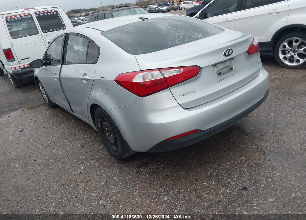 2016 KIA FORTE VIN: KNAFK4A66G5511527