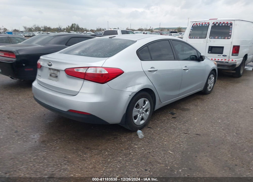 2016 KIA FORTE VIN: KNAFK4A66G5511527