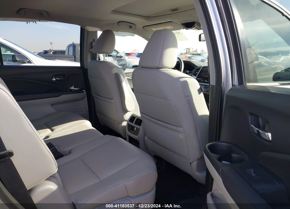 2017 HONDA PILOT EX-L VIN: 5FNYF6H59HB001228