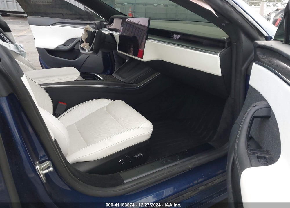 2021 TESLA MODEL S VIN: 5YJSA1E69MF449385