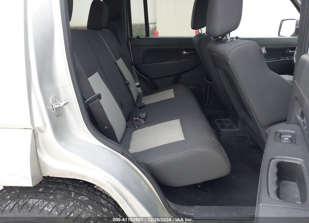 2009 JEEP LIBERTY SPORT VIN: 1J8GP28KX9W500729