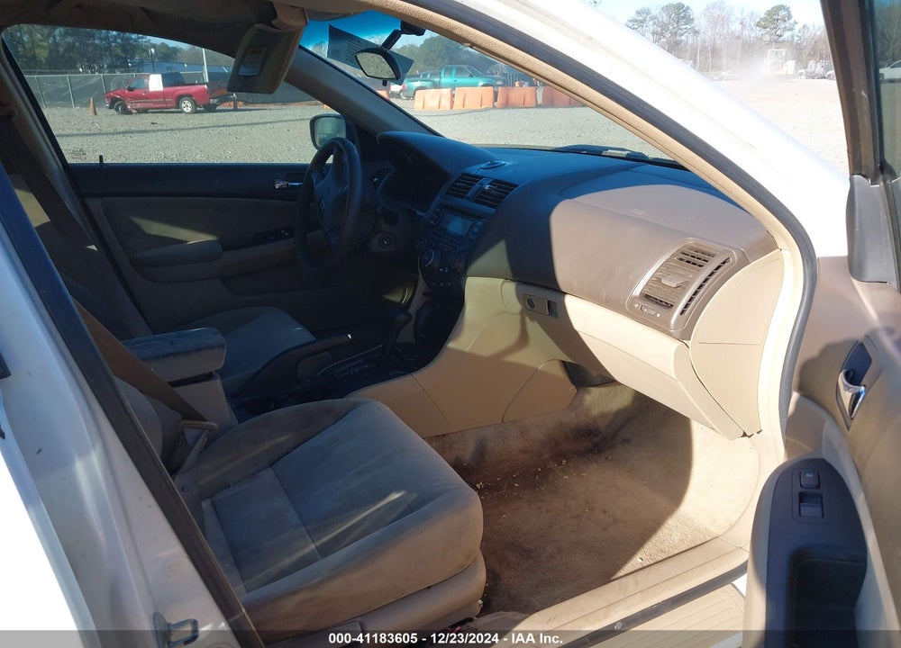 2005 HONDA ACCORD 2.4 LX VIN: 1HGCM56485A164902