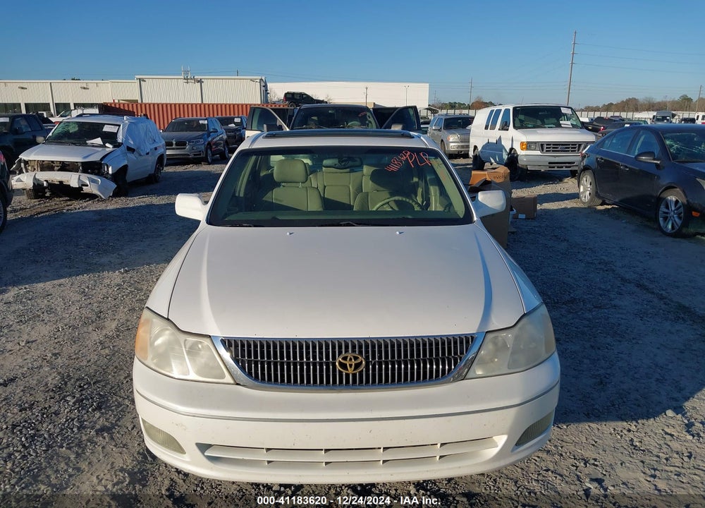 2001 TOYOTA AVALON XLS VIN: 4T1BF28B11U152805