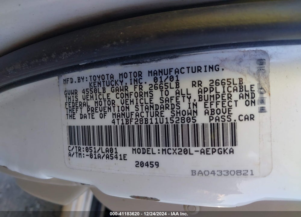 2001 TOYOTA AVALON XLS VIN: 4T1BF28B11U152805