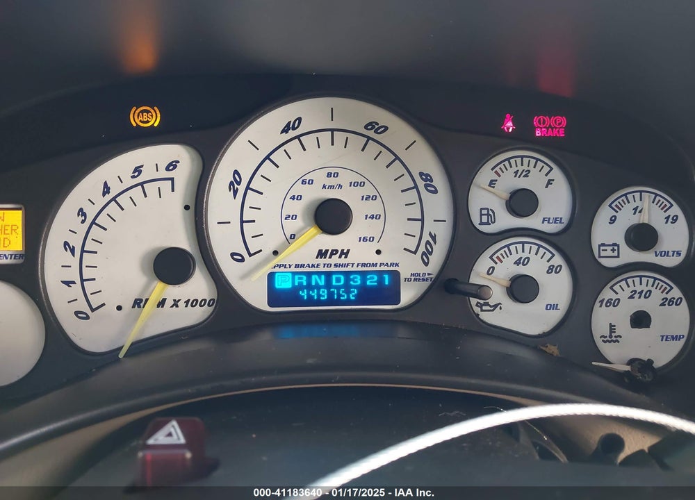 2001 CHEVROLET TAHOE LT VIN: 1GNEC13T71J168343
