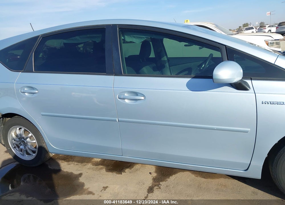 2014 TOYOTA PRIUS V THREE VIN: JTDZN3EU0EJ006131