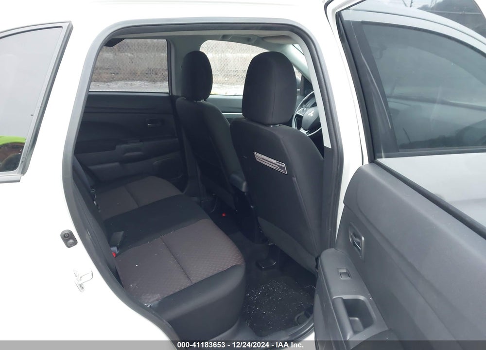 2017 MITSUBISHI OUTLANDER SPORT VIN: JA4AR3AU8HZ061384
