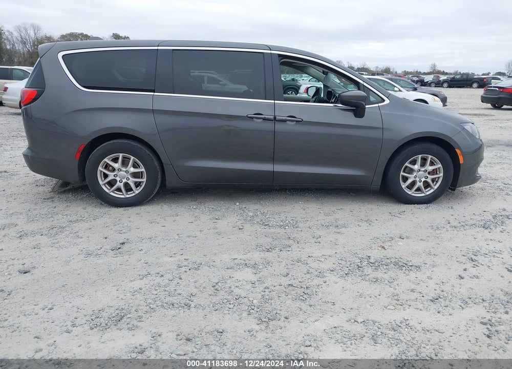 2017 CHRYSLER PACIFICA TOURING VIN: 2C4RC1DG4HR551481