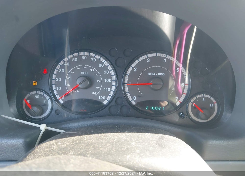 2005 JEEP LIBERTY SPORT VIN: 1J4GK48K75W694562