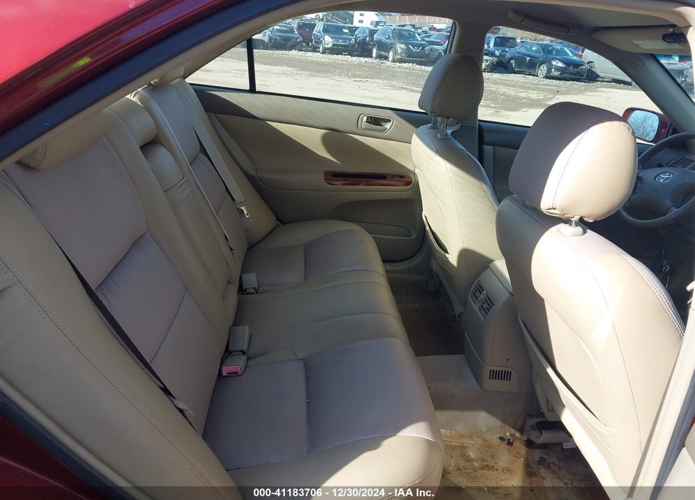 2002 TOYOTA CAMRY XLE VIN: 4T1BE30K12U001730